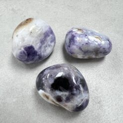 opal, purple (tumbled)