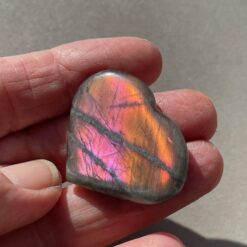 heart, labradorite, purple/sunset flash (polished)